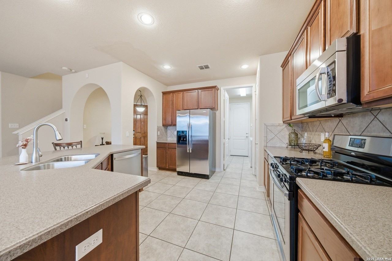 4138 Woodbridge Way - Photo 5 of 21