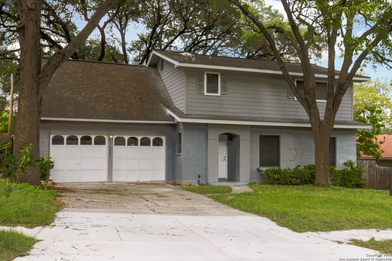 10406 Greenbay - Photo 2 of 24