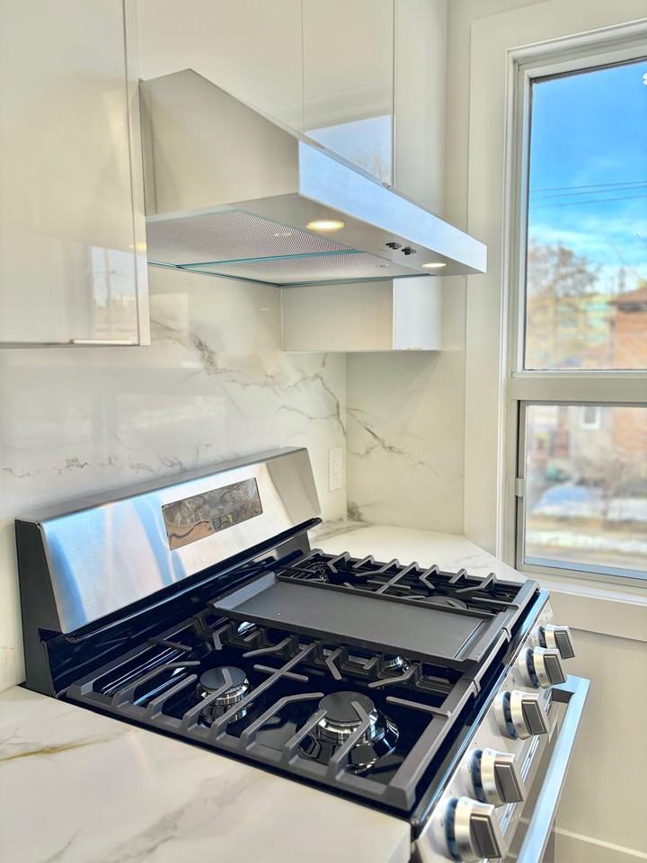 425 Whitmore Avenue - Photo 5 of 26