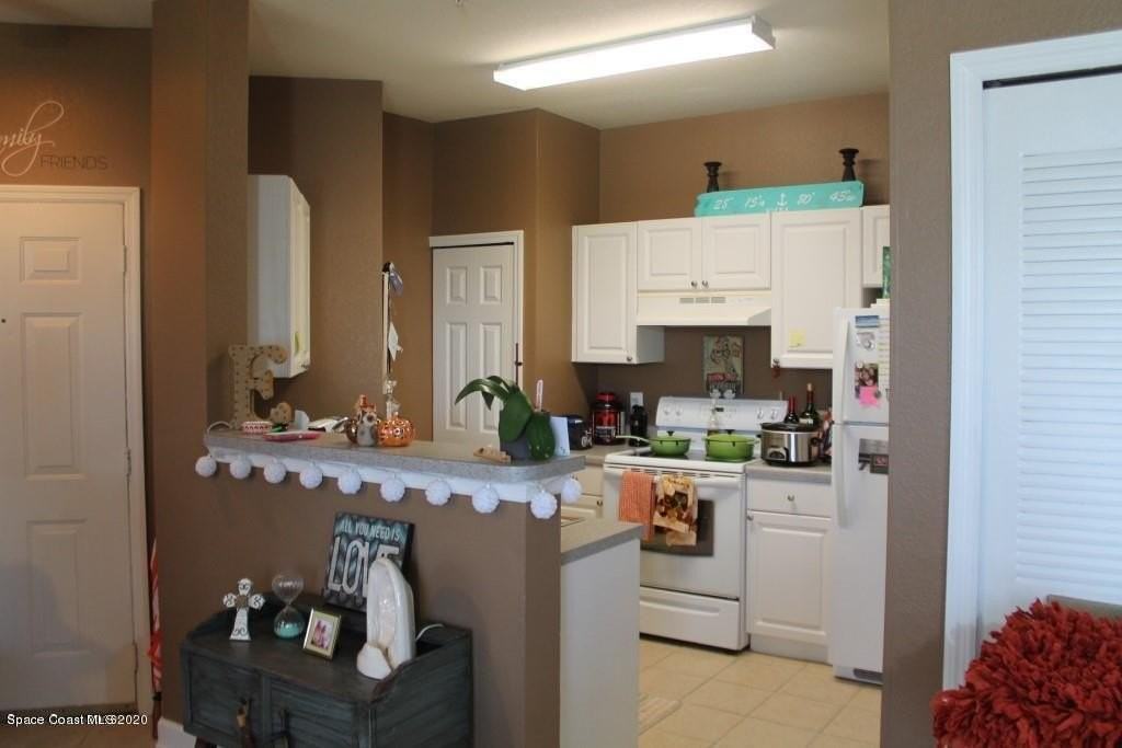 5693 Star Rush Dr Apt 105 - Photo 2 of 9