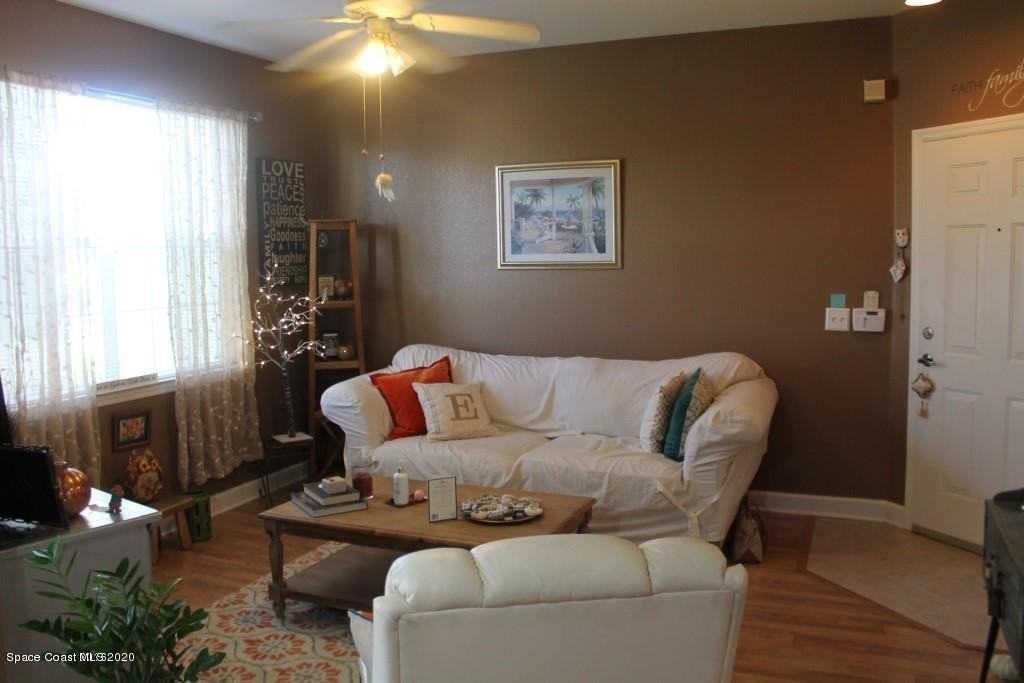 5693 Star Rush Dr Apt 105 - Photo 3 of 9