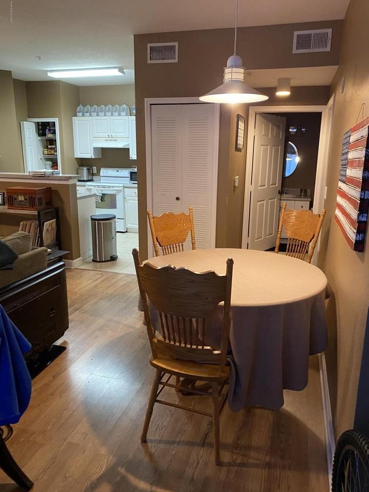 5693 Star Rush Dr Apt 105 - Photo 4 of 9