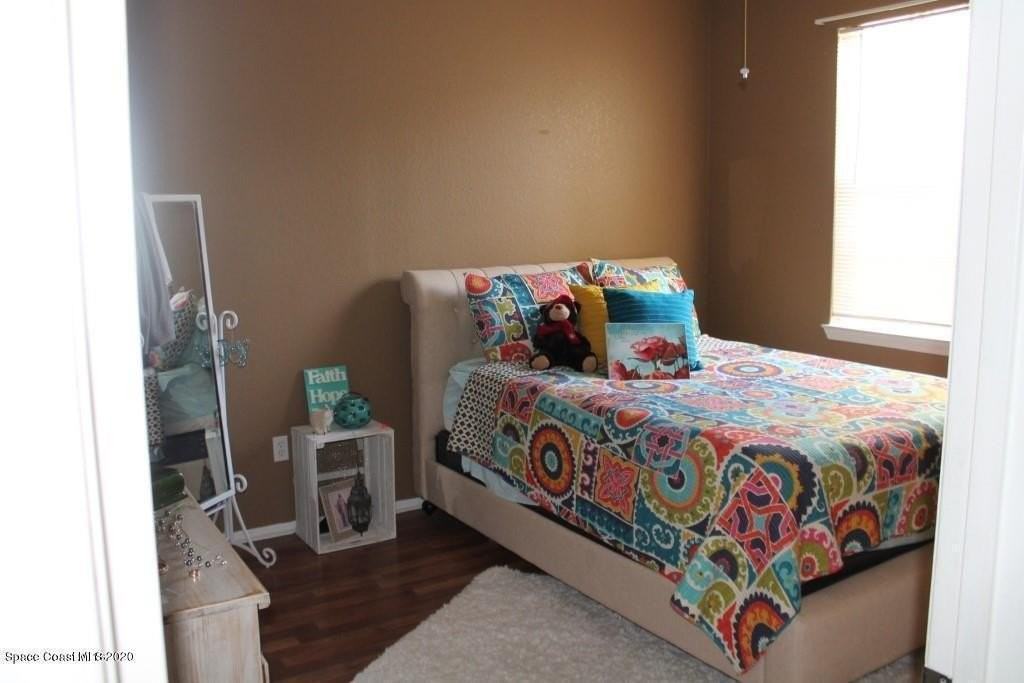 5693 Star Rush Dr Apt 105 - Photo 5 of 9