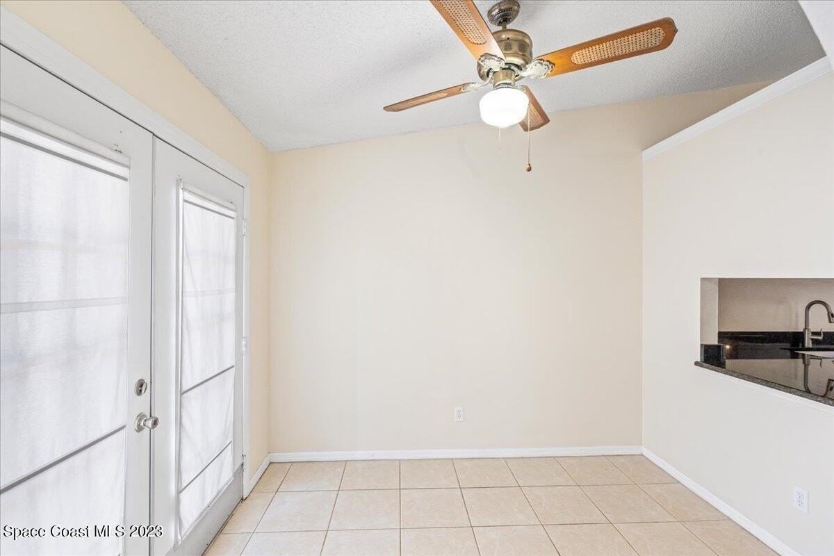 131 3rd Ave Apt B - Photo 6 of 41