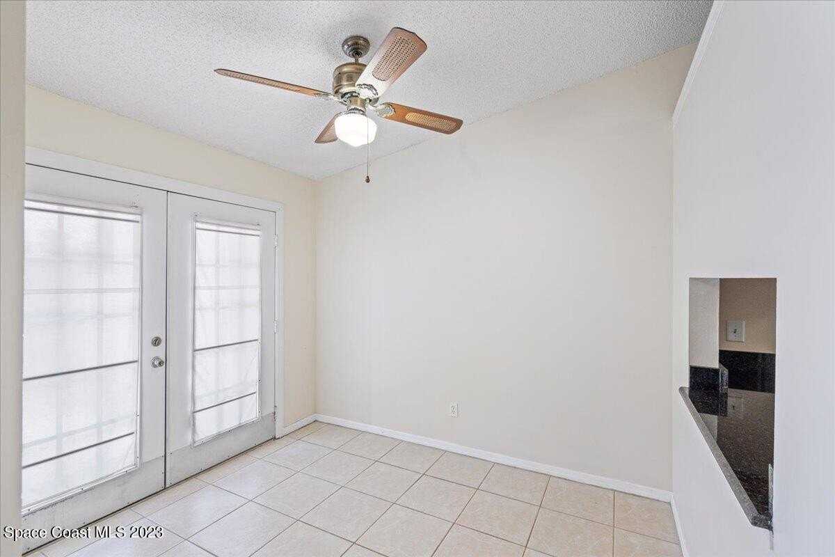 131 3rd Ave Apt B - Photo 7 of 41