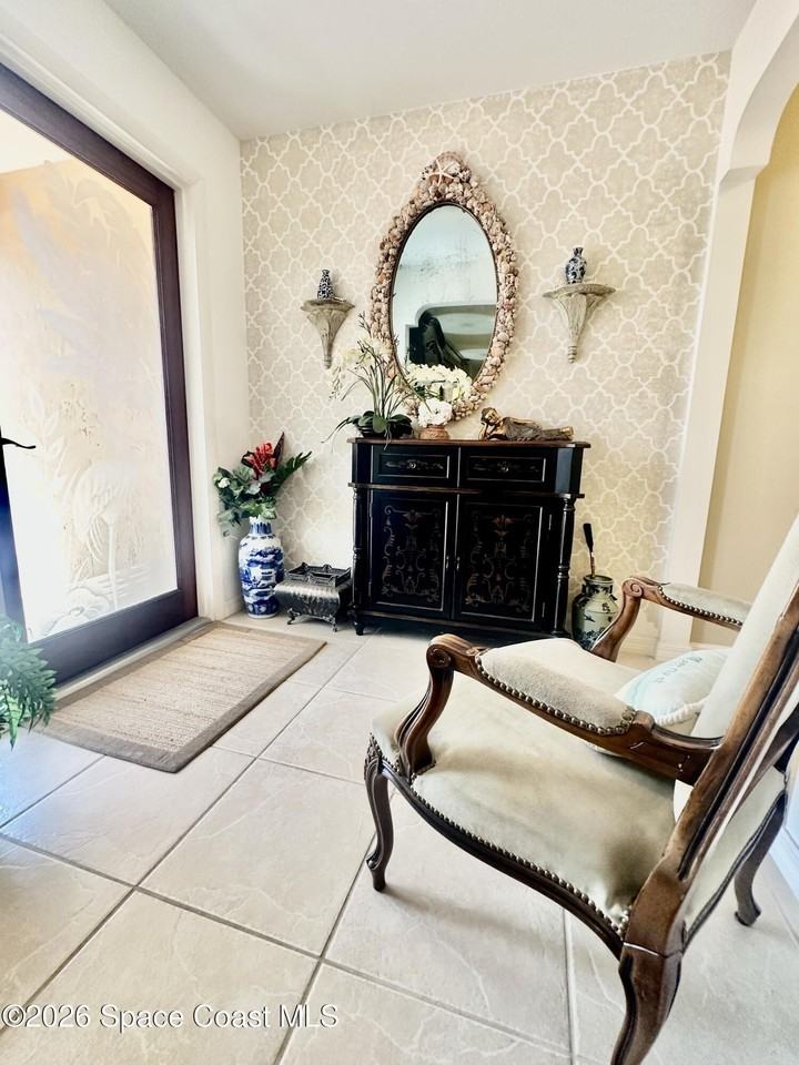 410 Surf Rd - Photo 3 of 29