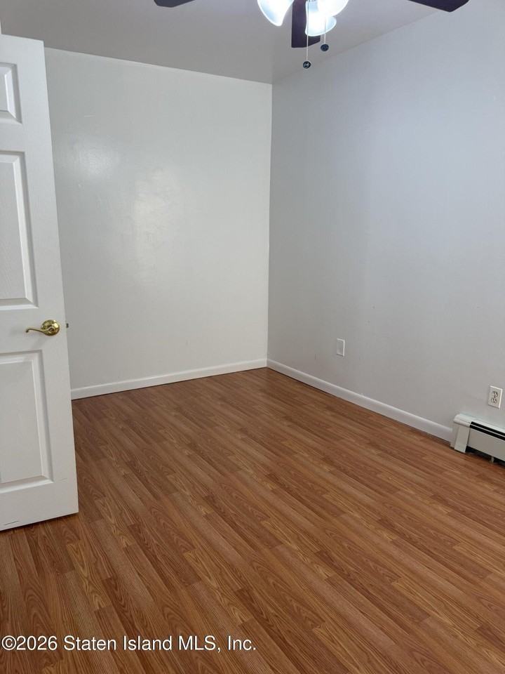 1204 Bay St Unit 1 - Photo 5 of 13