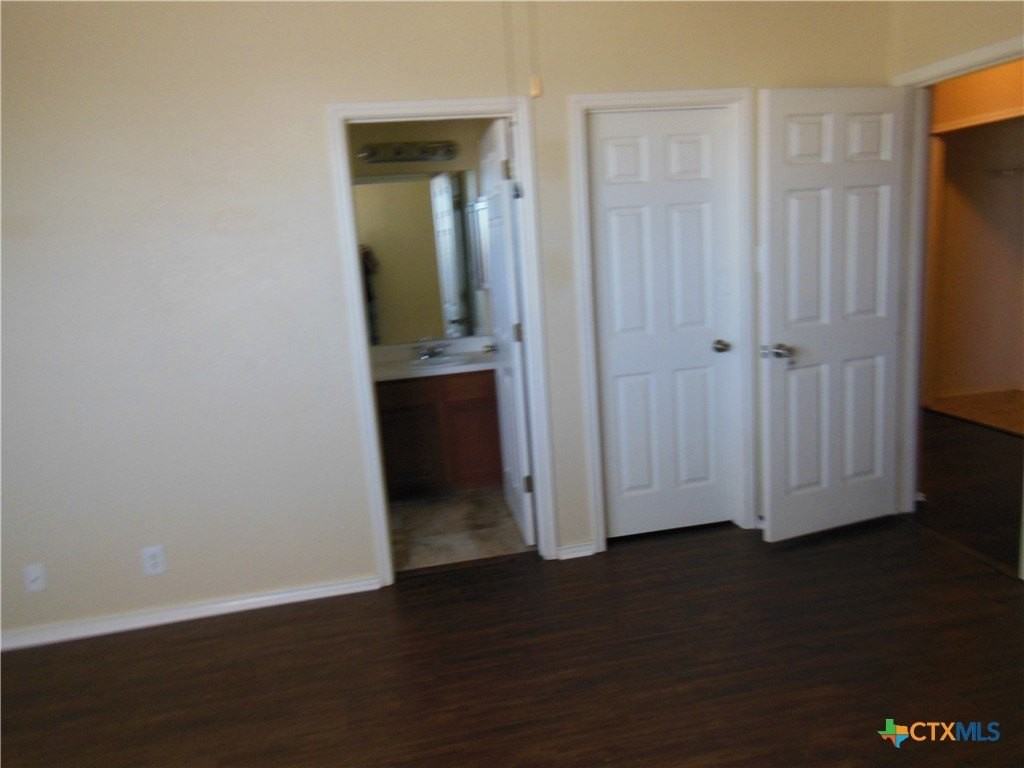 505 Starling Crk - Photo 7 of 23