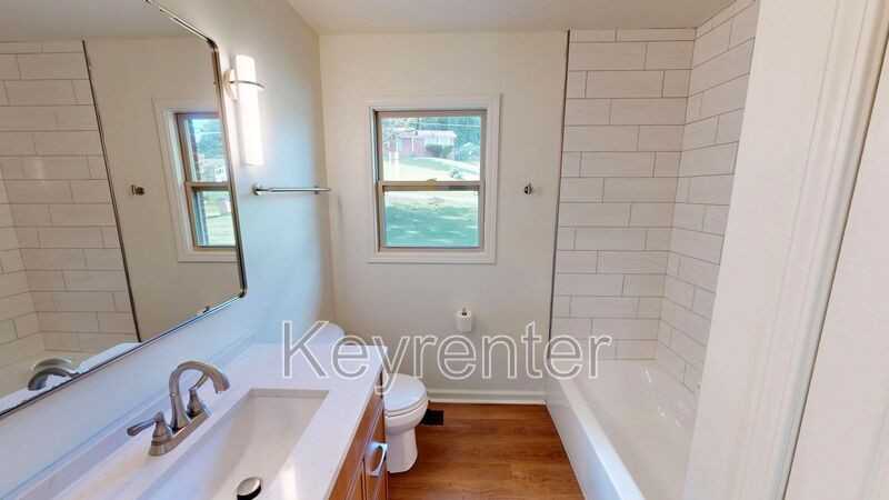 424 Bridge View Rd - Photo 7 of 18