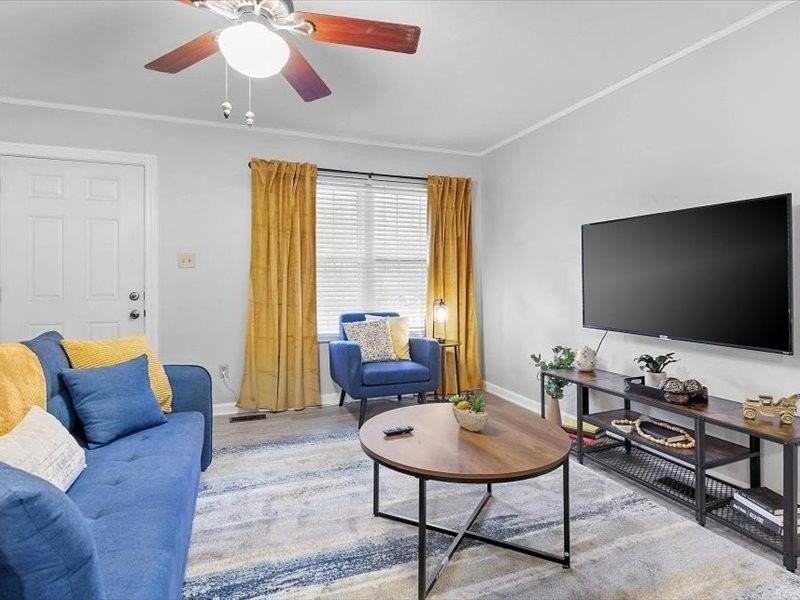 1835 Portland Ave Apt 2 #2 - Photo 5 of 42