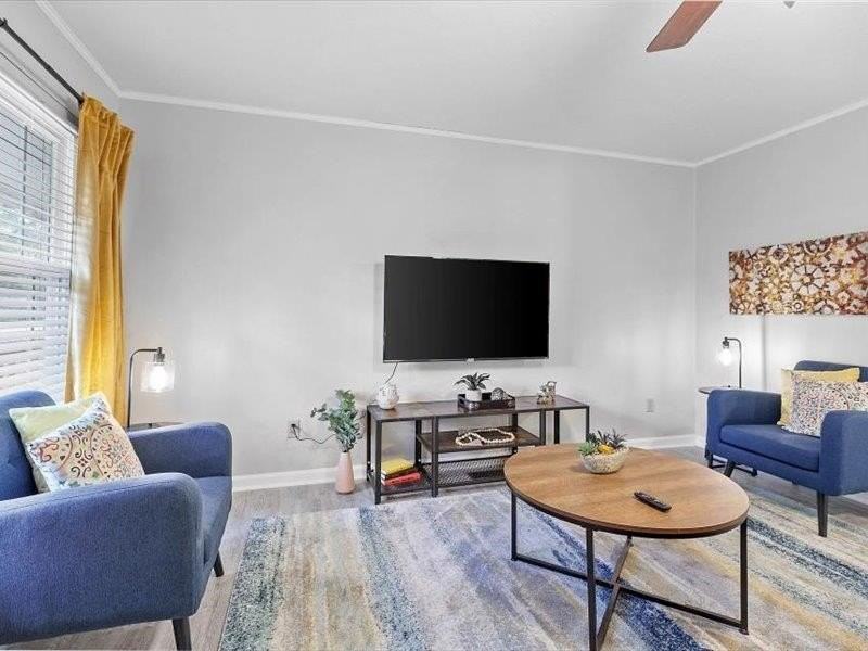 1835 Portland Ave Apt 2 #2 - Photo 6 of 42