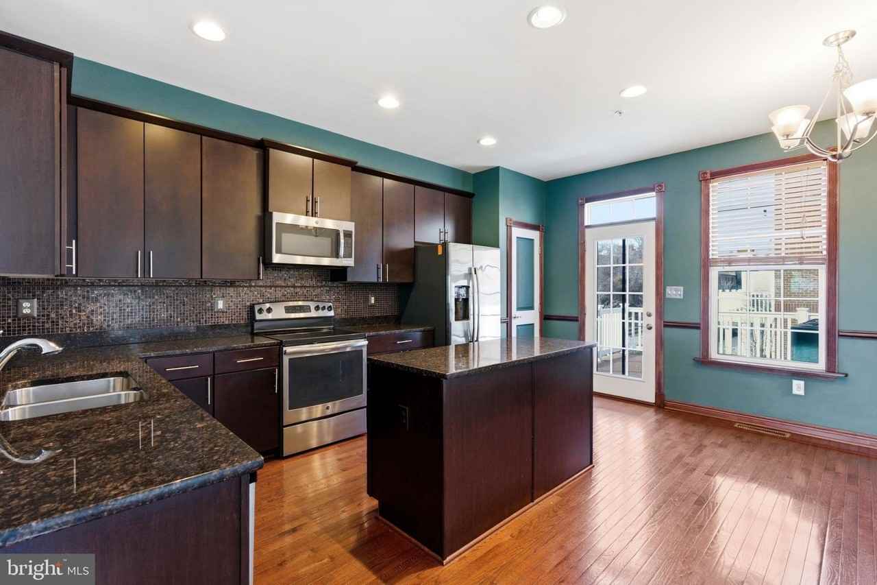 4500 Fait Ave - Photo 4 of 30