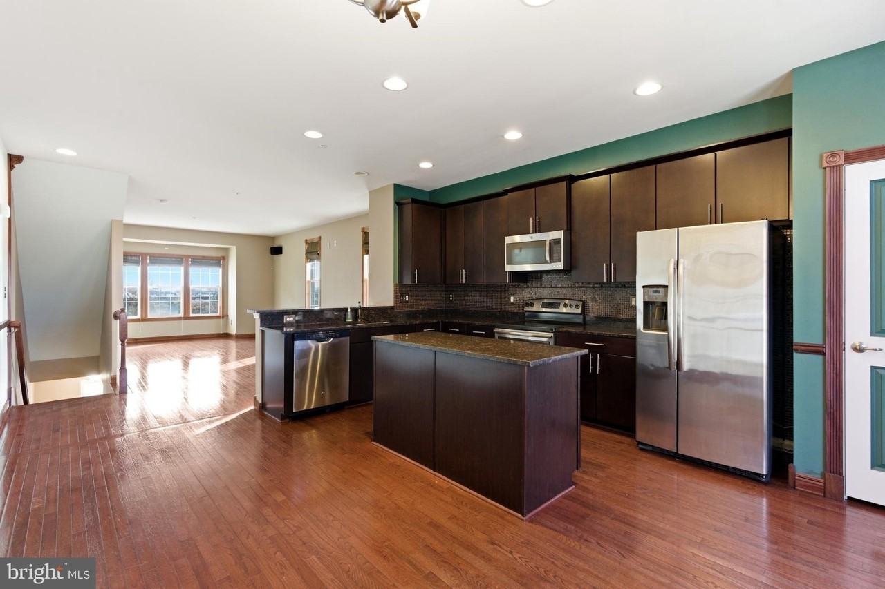 4500 Fait Ave - Photo 5 of 30