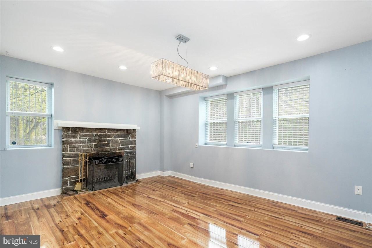 4017 Greenspring Ave - Photo 2 of 38