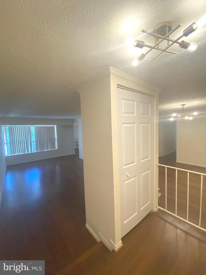 8009 Mandan Rd Apt 303 - Photo 2 of 19