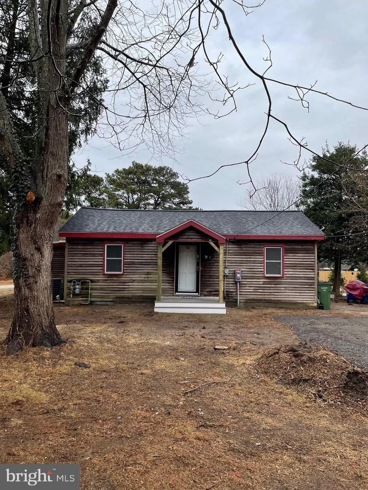 3358 Bargaintown Rd - Photo 2 of 8