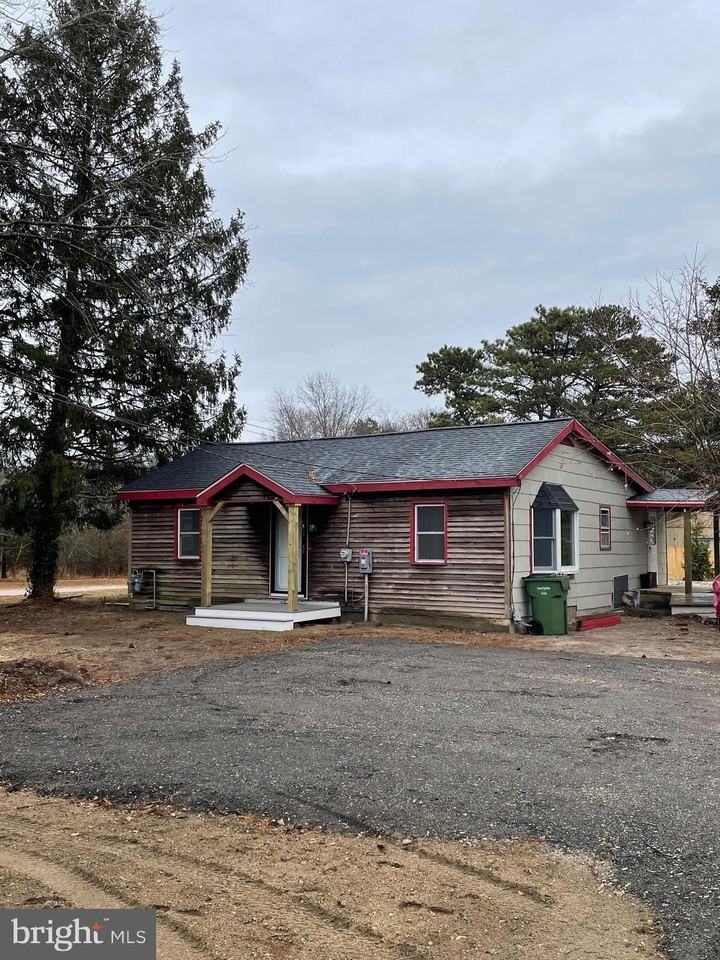 3358 Bargaintown Rd - Photo 3 of 8