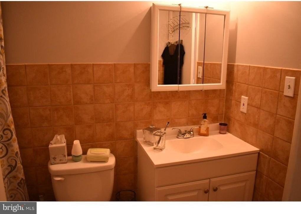 33 Buttonwood Rd - Photo 2 of 14