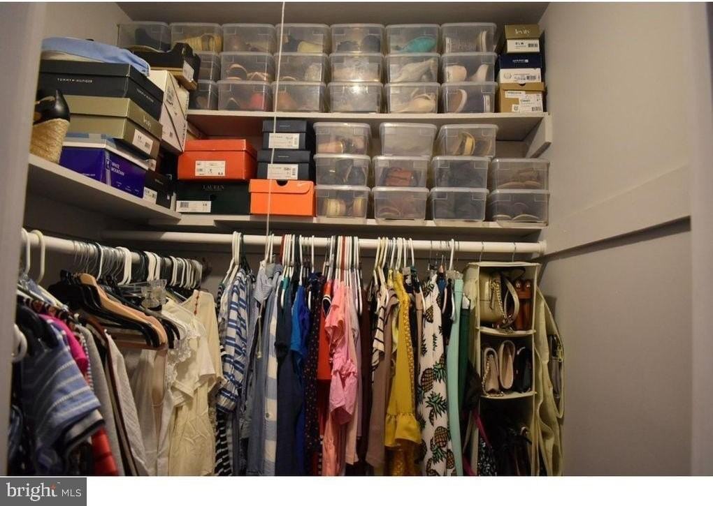 33 Buttonwood Rd - Photo 4 of 14