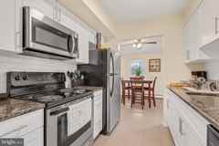 200 Spruce St Apt A19 - Photo 1 of 1