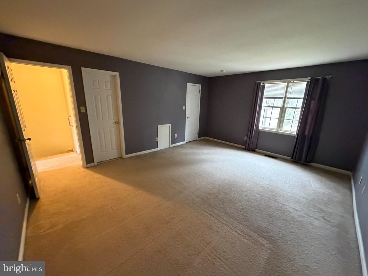 903 Pritchet Ct - Photo 3 of 10