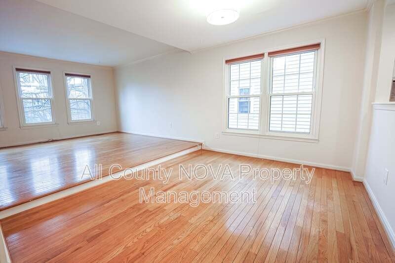 6150 Glen Eagles Ct #31 - Photo 5 of 25