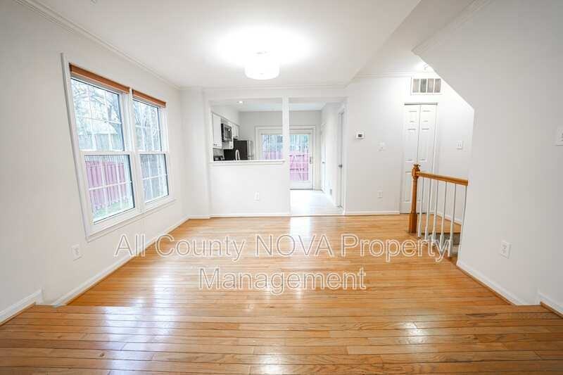 6150 Glen Eagles Ct #31 - Photo 6 of 25