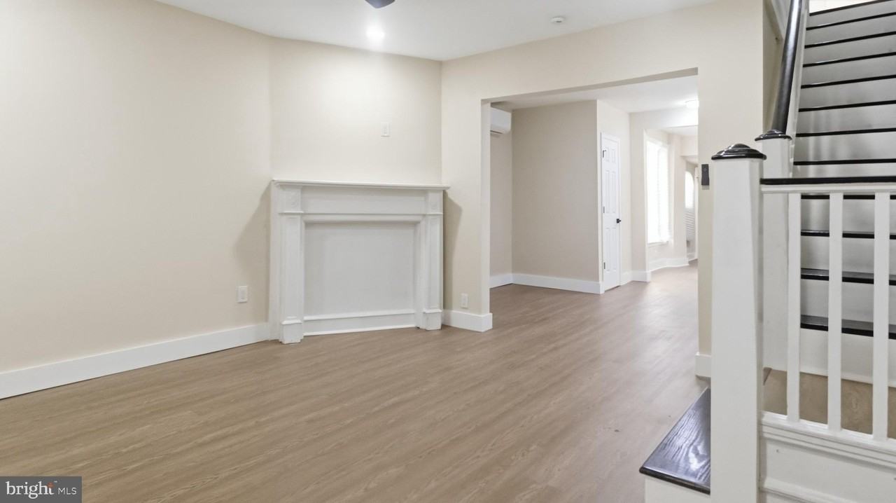 5981 N 21st St - Photo 3 of 27