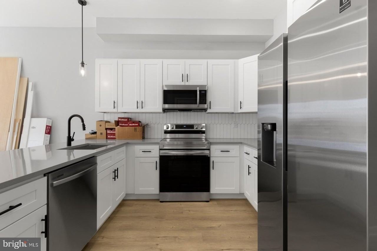 919 N 15th St Unit 2