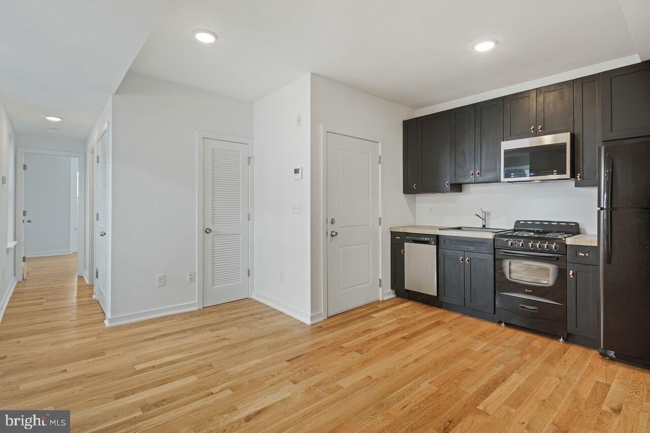 5932 Ridge Ave #2 - Photo 4 of 11