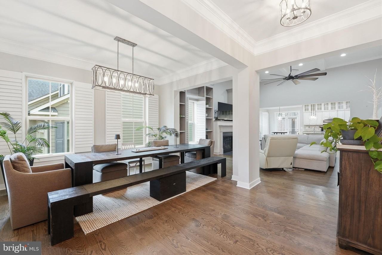 17072 Silver Arrow Dr - Photo 3 of 45