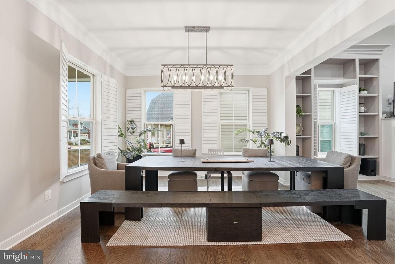 17072 Silver Arrow Dr - Photo 4 of 45