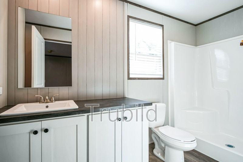 1915 Cardell Rd - Photo 2 of 6