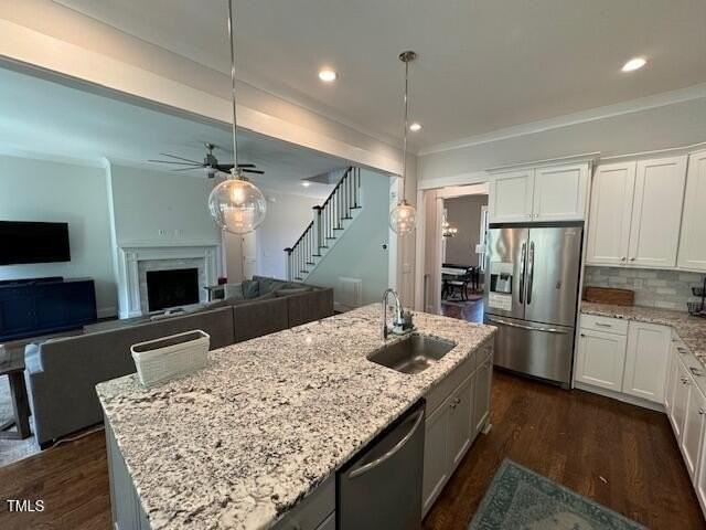 6406 Moinear Ln - Photo 5 of 17