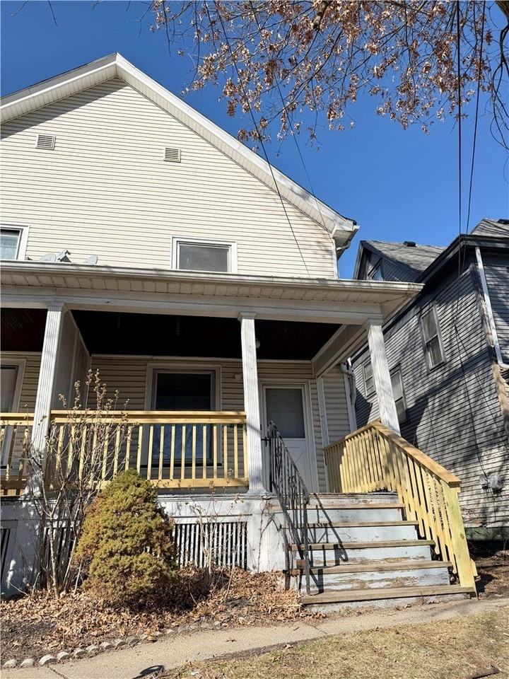 139 Park Ave #1-2 - Photo 2 of 23