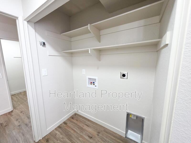 800 S Anza St #13 - Photo 6 of 9