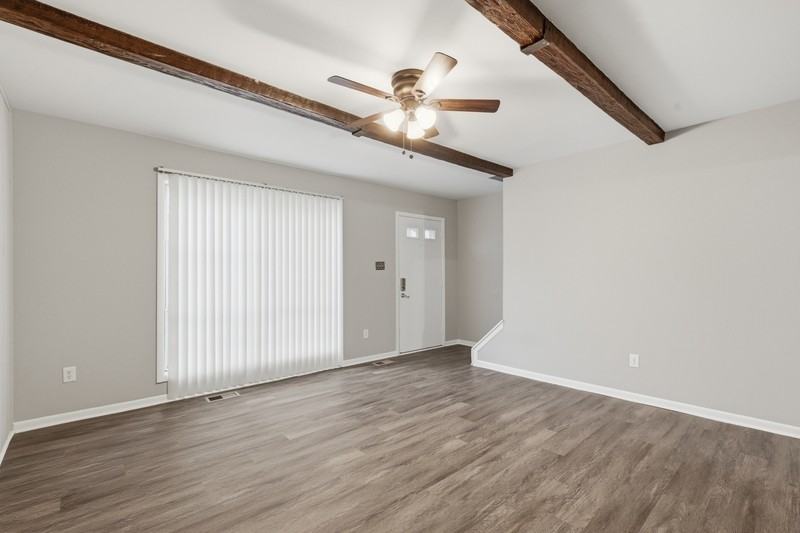 8870 Pennsbury Pl - Photo 3 of 21