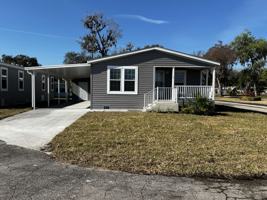 featured image of 1 Coach And Four Ct