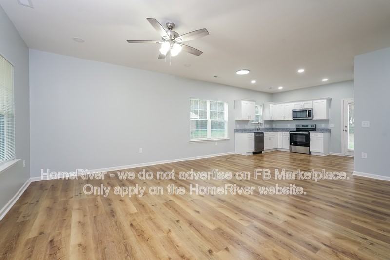 1025 Richland St - Photo 6 of 19