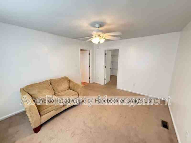 1863 Windlock Dr - Photo 7 of 16