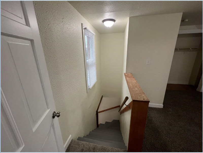 821 Broadway #4 - Photo 5 of 12