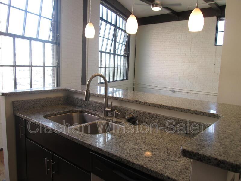 101 E 6th St #201 - Photo 6 of 10