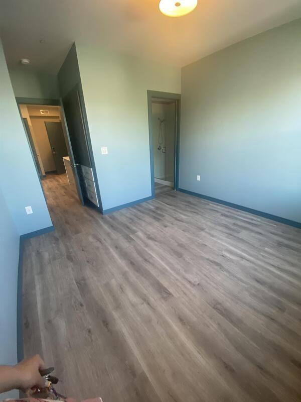 1258 Massachusetts Ave - Photo 3 of 8