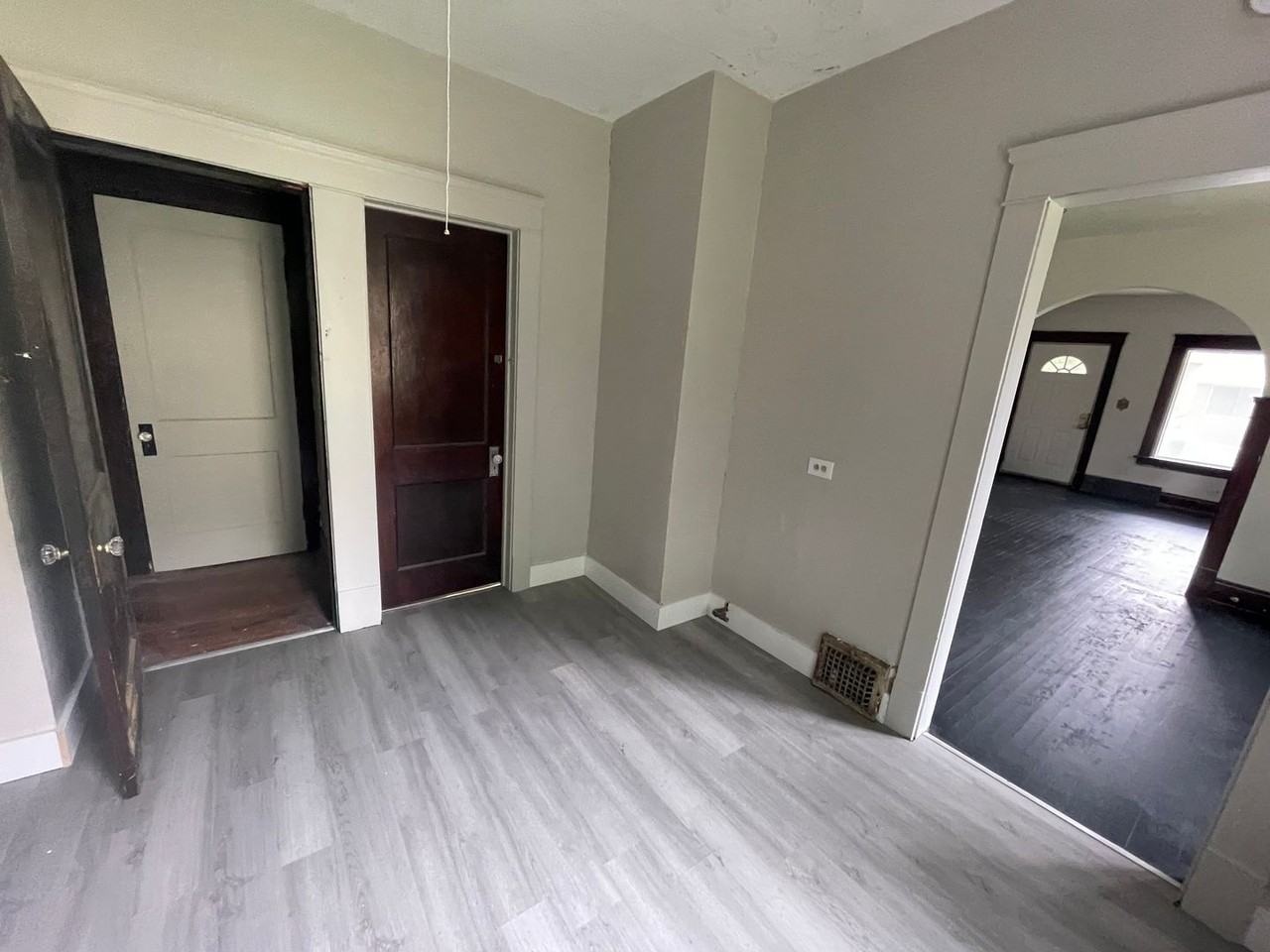 11401 Continental Ave - Photo 5 of 17