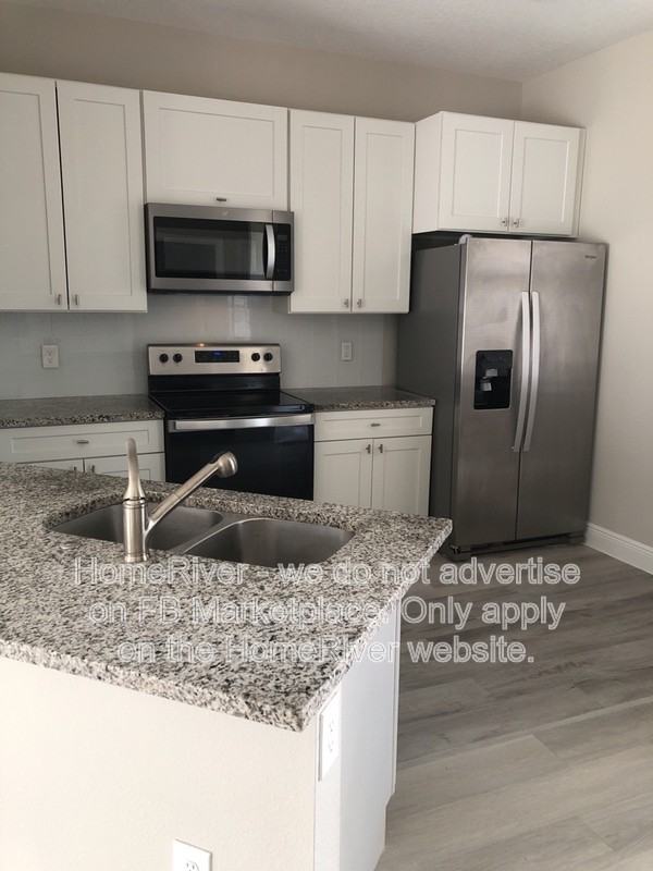 1138 Westunder St Se - Photo 2 of 16