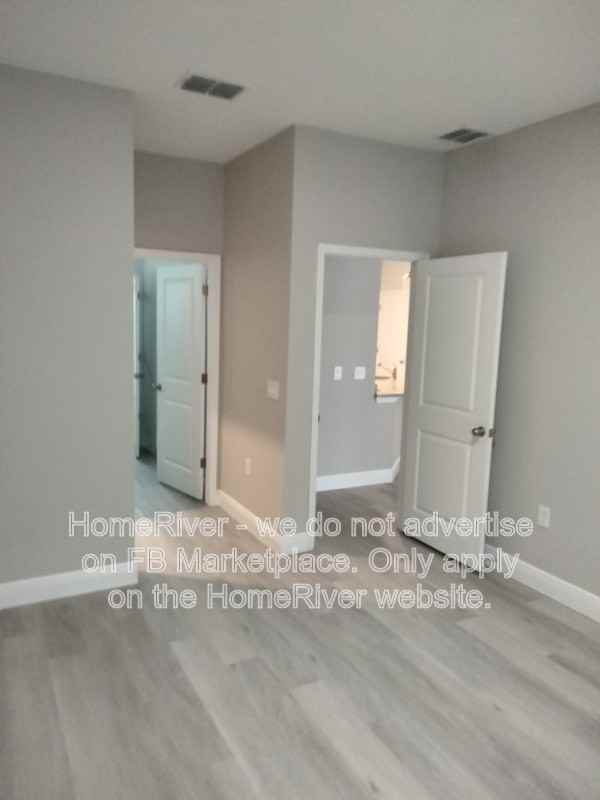 1138 Westunder St Se - Photo 5 of 16