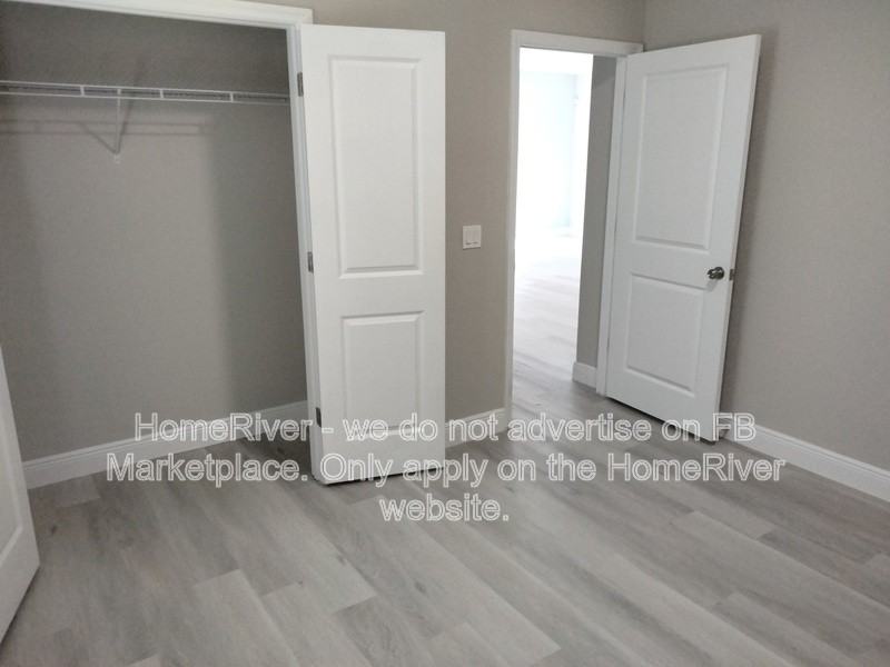 1138 Westunder St Se - Photo 6 of 16