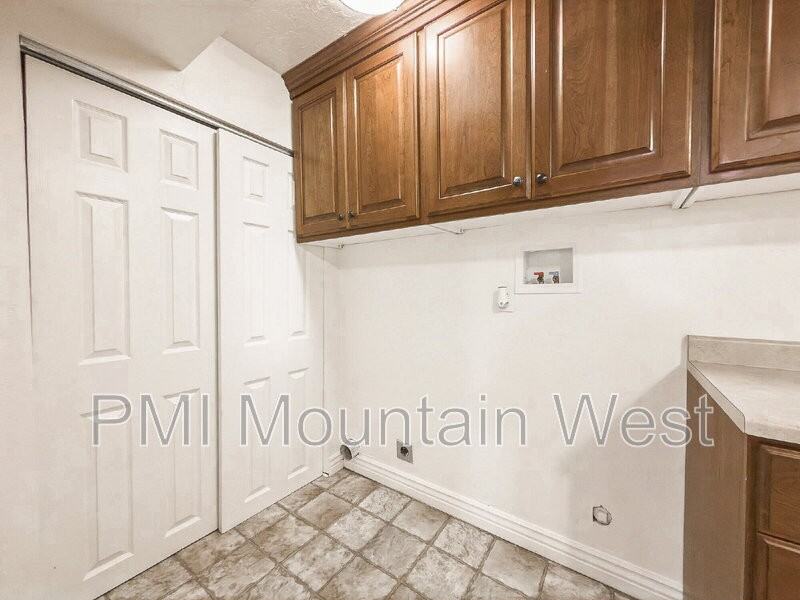 2007 Nevada Cir - Photo 6 of 15