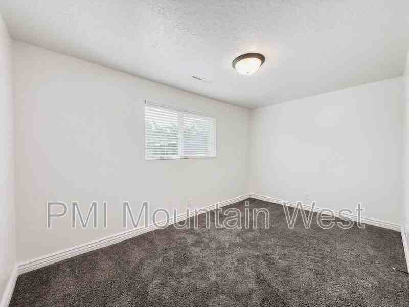 2007 Nevada Cir - Photo 7 of 15