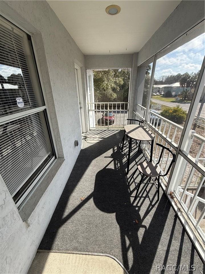 955 Se Mayo Dr - Photo 2 of 17